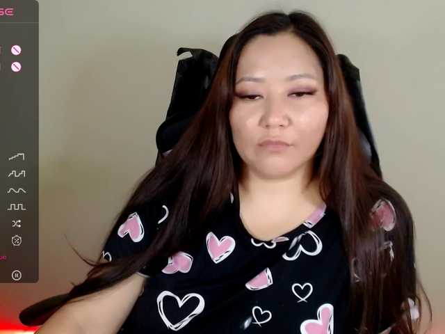 LisaAsianFlower live cam on BongaCams
