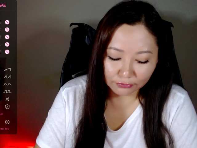 LisaAsianFlower live cam on BongaCams