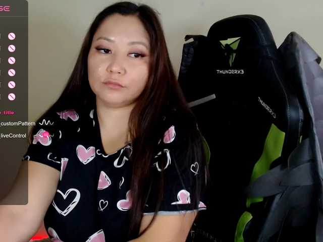 LisaAsianFlower live cam on BongaCams