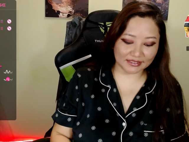 Lisaasianflower live cam