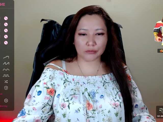 LisaAsianFlower live webcam show