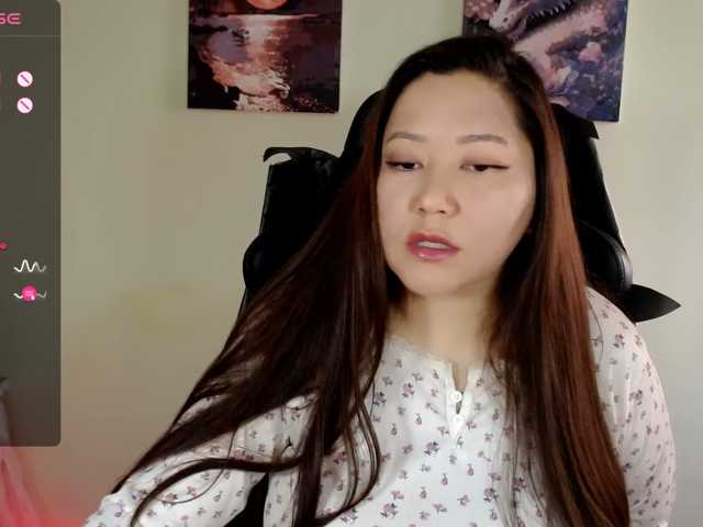 LisaAsianFlower live cam on BongaCams