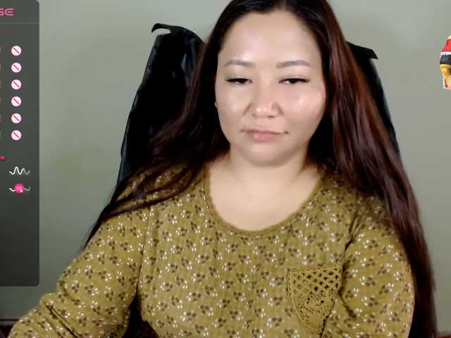 LisaAsianFlower live cam on BongaCams