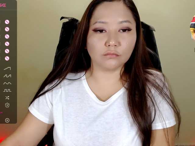 LisaAsianFlower live cam on BongaCams
