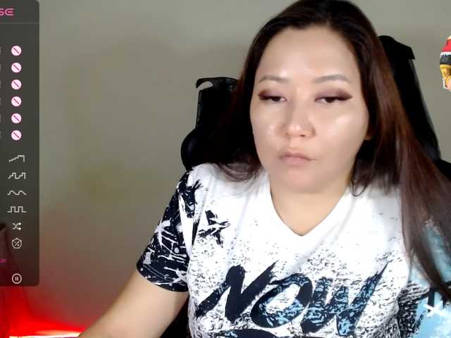 LisaAsianFlower live cam on BongaCams