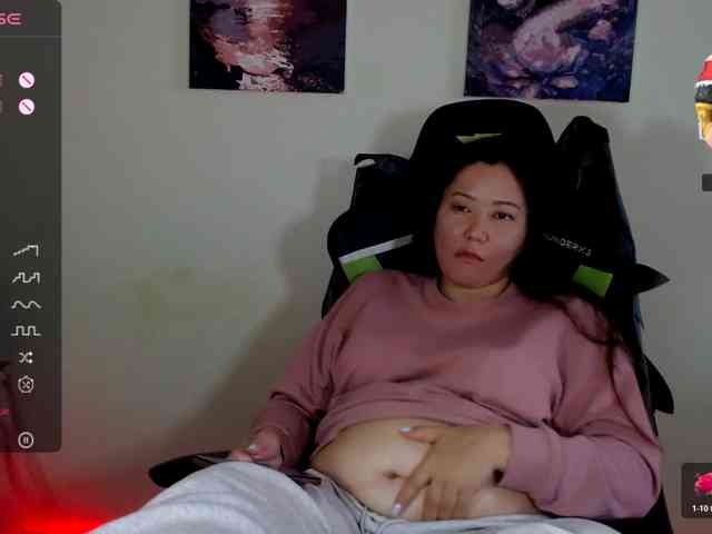 LisaAsianFlower webcam