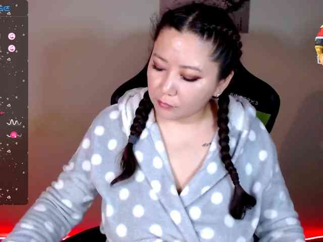 LisaAsianFlower Live Webcam on BongaCams