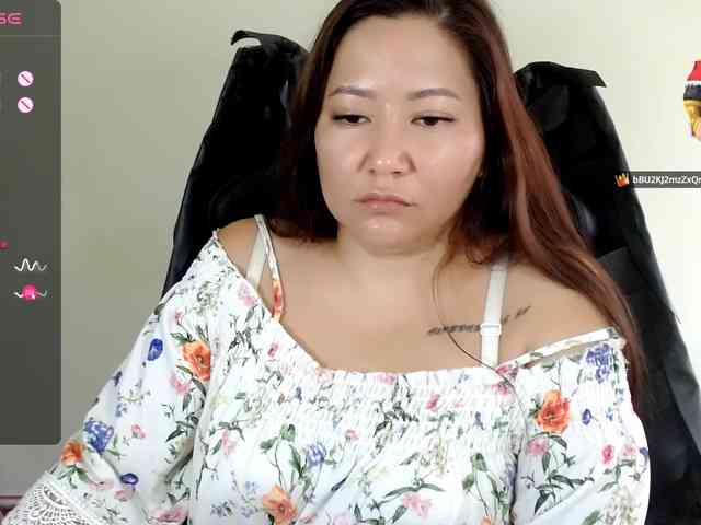 LisaAsianFlower LisaAsianFlower