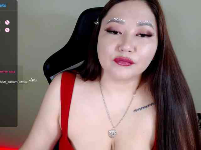 LisaAsianFlower webcam