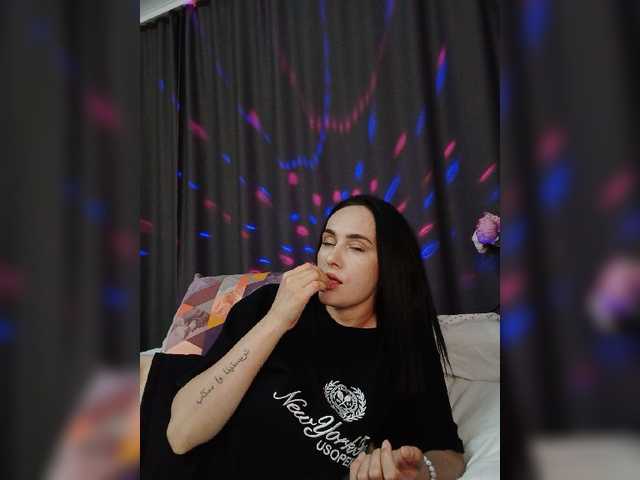 KarenClark live cam on BongaCams