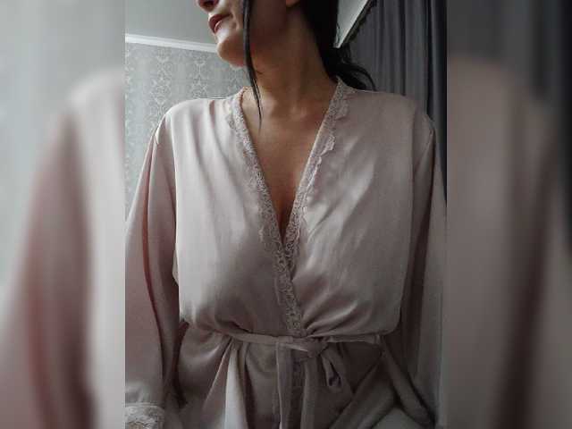 MILEEDI live webcam show
