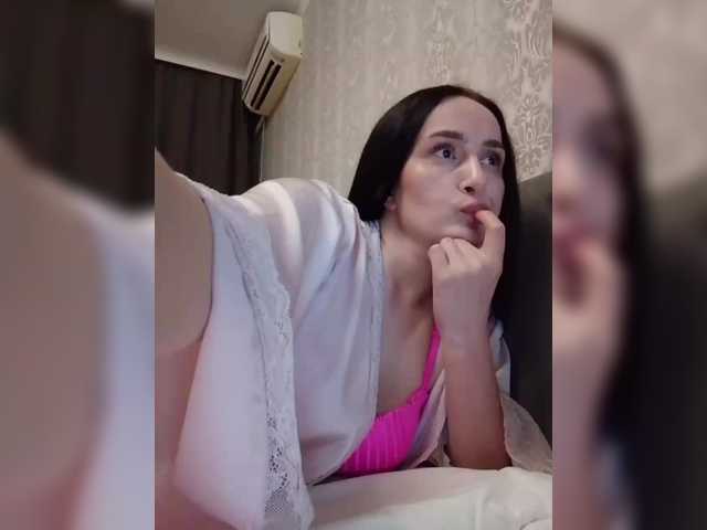 KarenClark's BongaCams show and profile