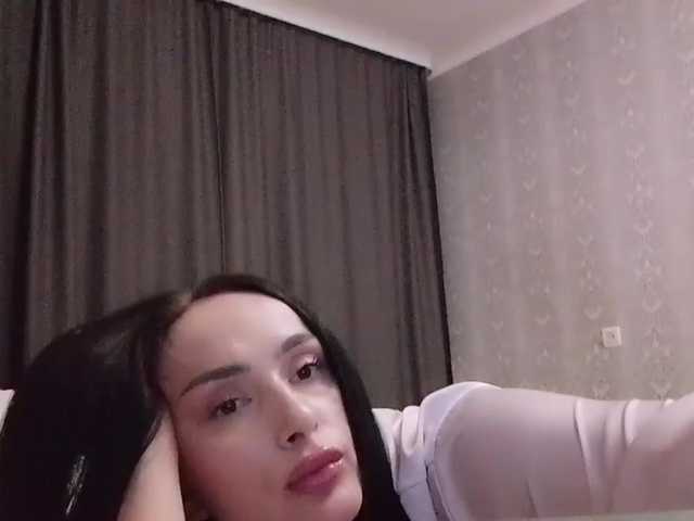 KarenClark's BongaCams show and profile