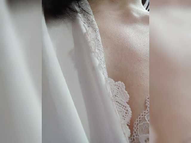 MILEEDI live webcam show
