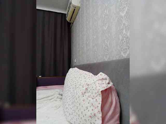 MILEEDI webcam