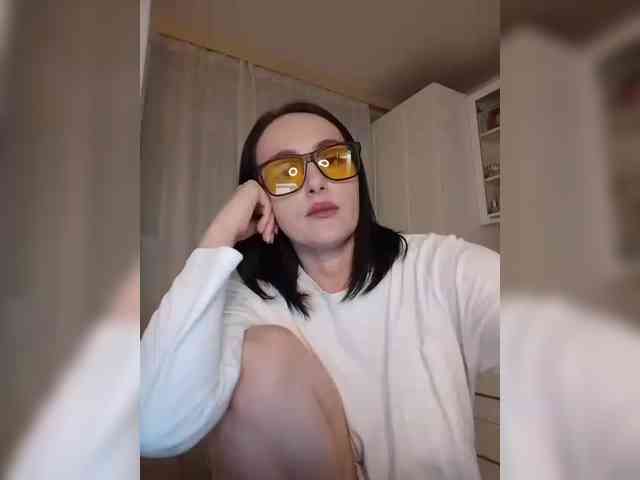 KarenClark webcam