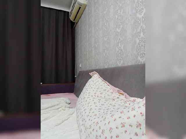 MILEEDI webcam
