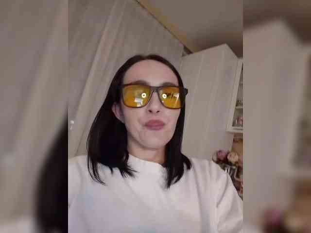 KarenClark webcam