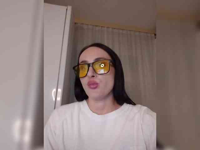 KarenClark webcam