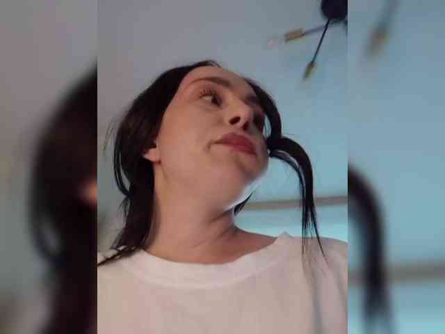 KarenClark webcam