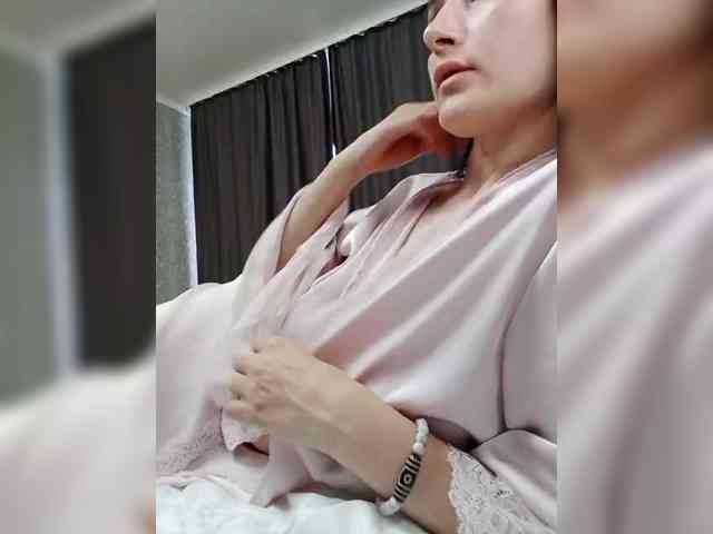 MILEEDI webcam