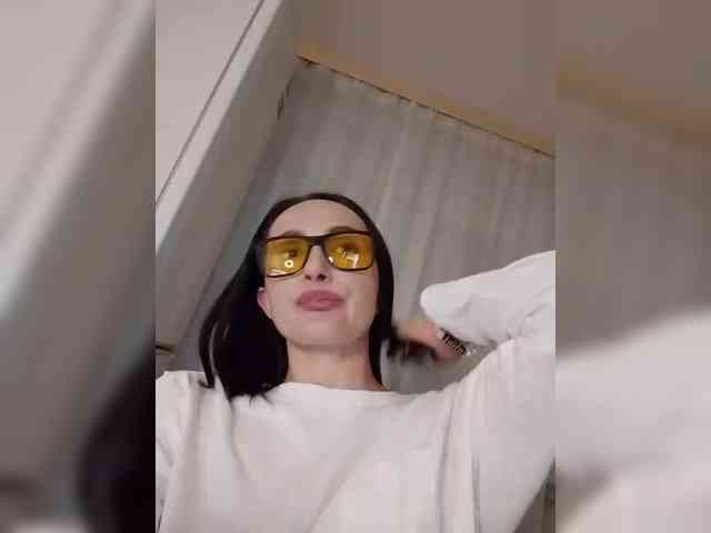 KarenClark webcam