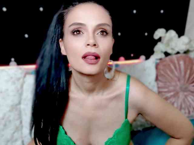 Sweeteest-Julie webcam