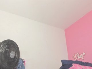 Maite-newmilf Porn Show