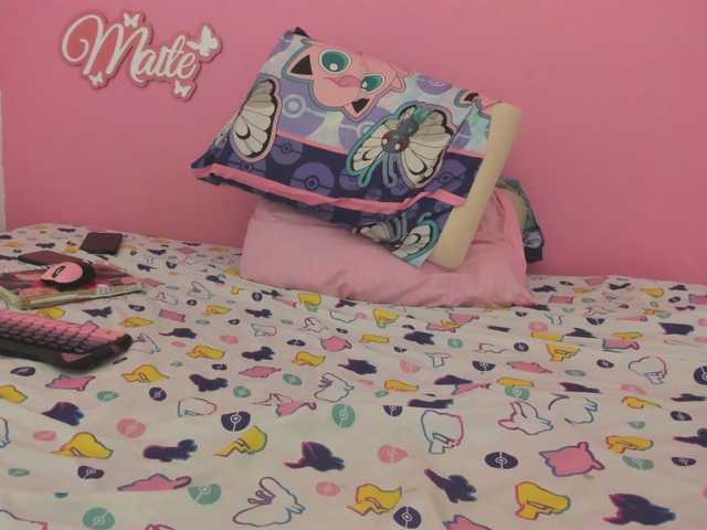 Maite-newmilf live cam on BongaCams