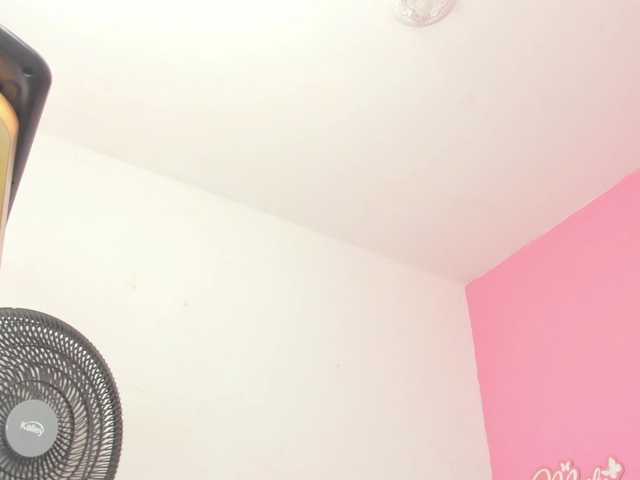 Maite-newmilf live cam on BongaCams