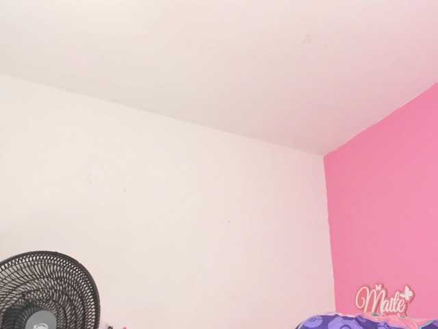 Maite-newmilf live cam on BongaCams