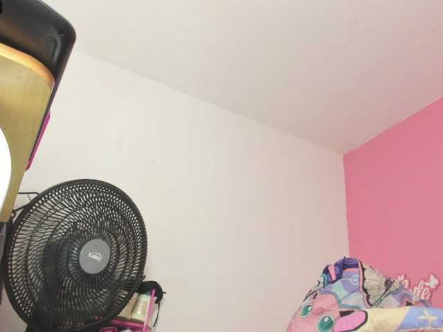 Maite-newmilf live cam on BongaCams