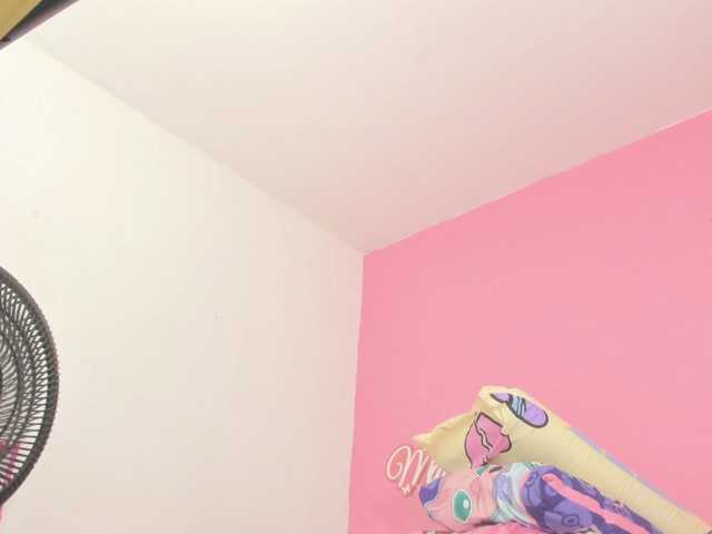 Maite-newmilf live cam preview