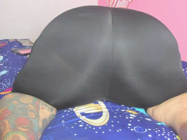 Maite-newmilf live cam on BongaCams