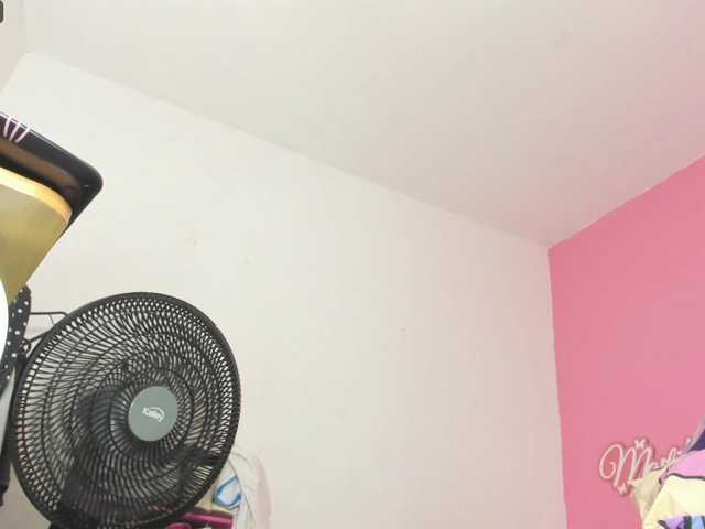 Maite-newmilf live cam on BongaCams