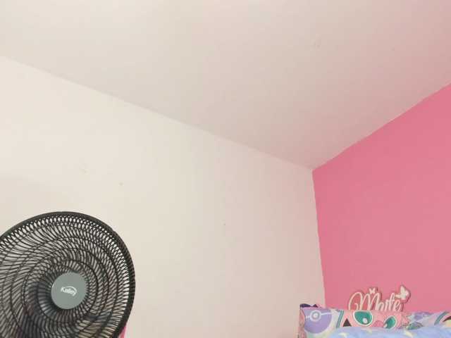 Maite-newmilf live cam on BongaCams
