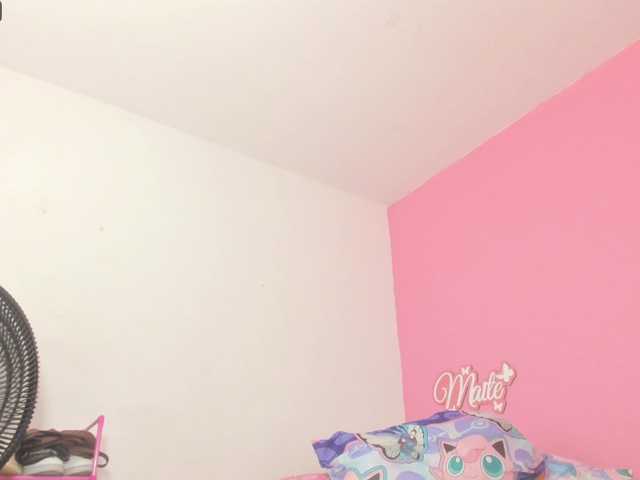 Maite-newmilf live cam on BongaCams