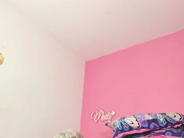 Maite-newmilf live cam on BongaCams
