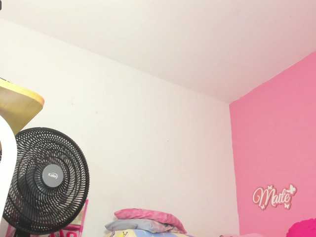 Maite-newmilf live webcam show