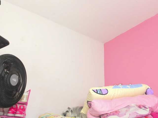 Maite-newmilf live webcam show