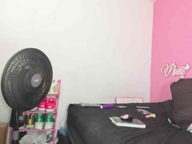 Maite-newmilf webcam
