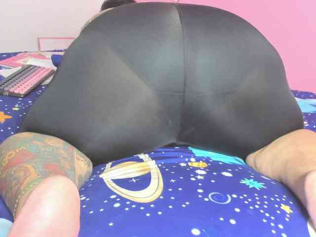 Maite-newmilf