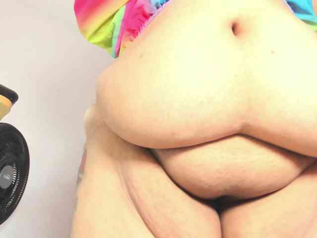 Maite-newmilf webcam