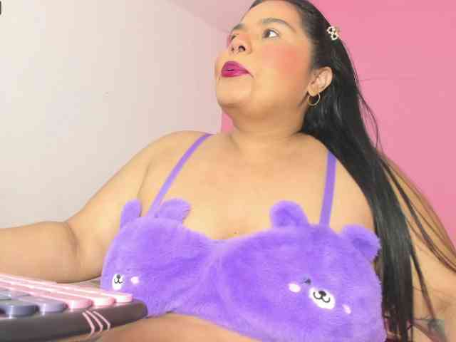Maite-newmilf webcam