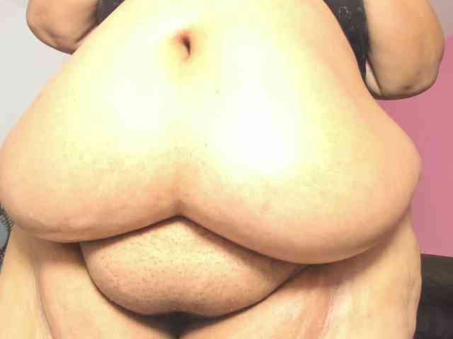 Maite-newmilf webcam