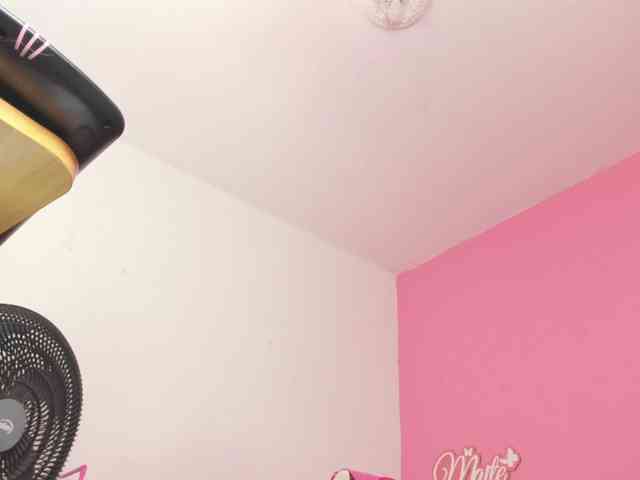 Maite-newmilf webcam