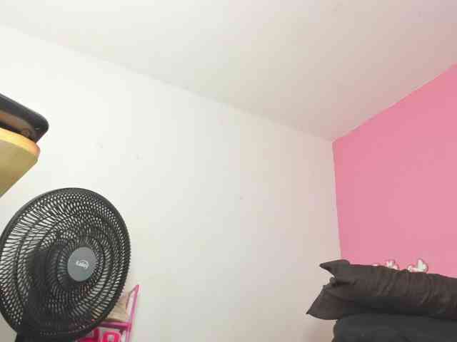 Maite-newmilf webcam