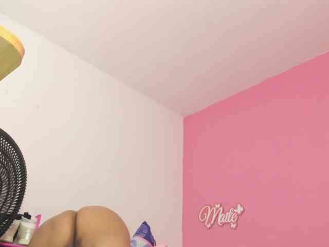 Maite-newmilf webcam