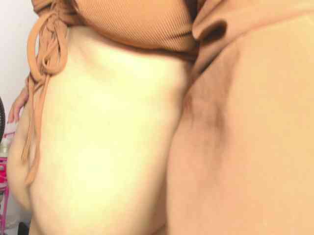 Maite-newmilf webcam