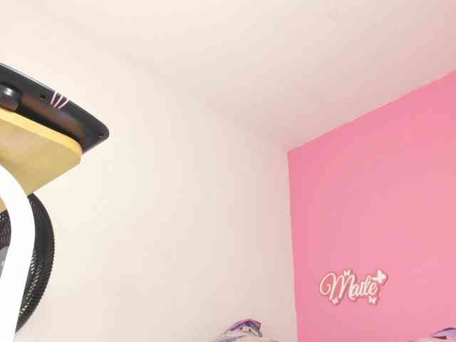 Maite-newmilf webcam